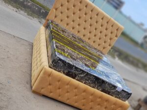 5x6 Brown Chester Bed