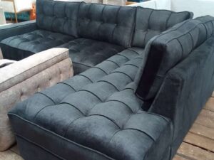 Midnight Velvet Tufted Chester Sectional