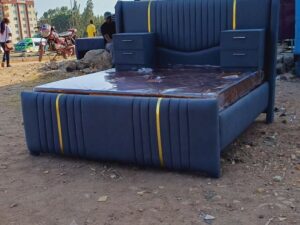 5X6 Chester Bed with Sideboxes