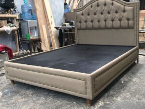 5x6 Cama Vintage Chester Bed