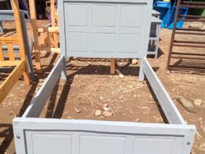 4x6 Grey Panelled Wooden Bed