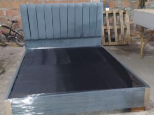 5x6 Grey Velvet Chester Bed