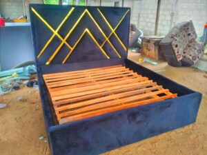 5x6 Navy Gold Geometric Bed