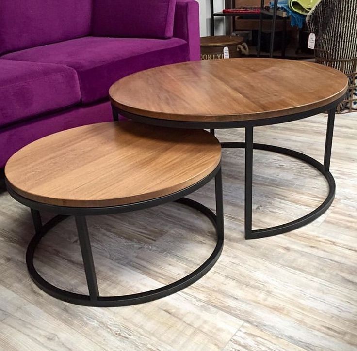 Round Oak Nesting Tables