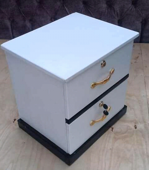 White Gold Handle Bedside Box