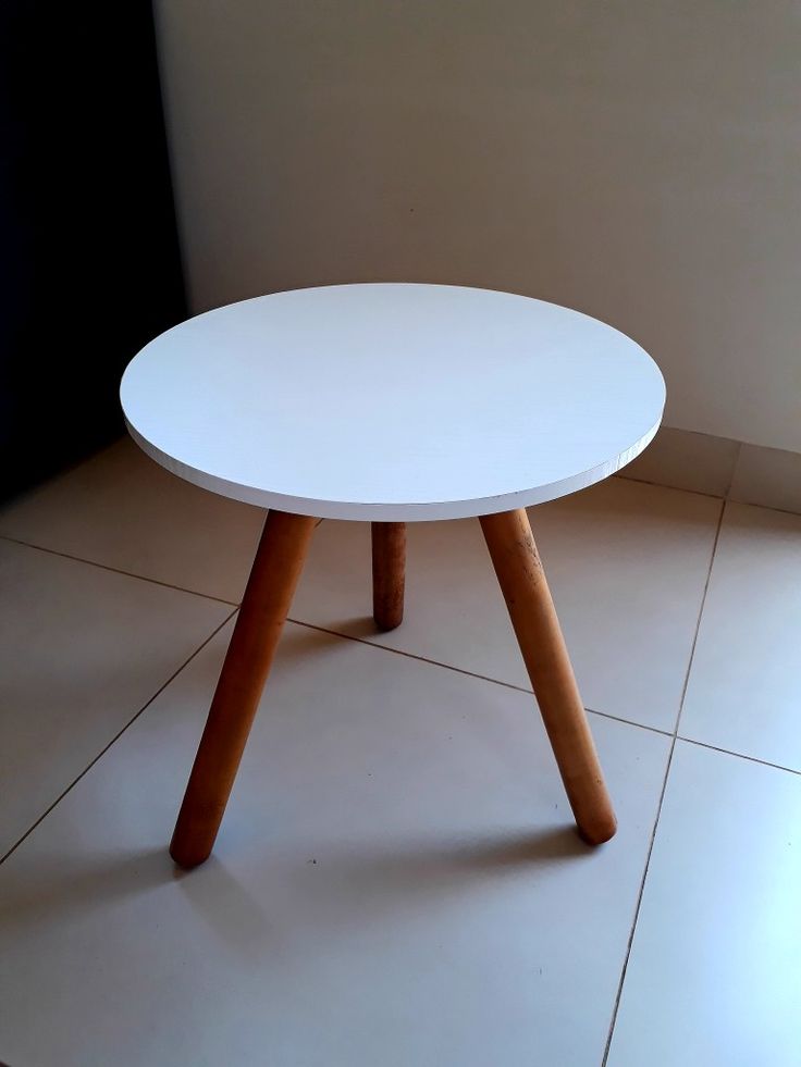 White Retro Wooden Side Table